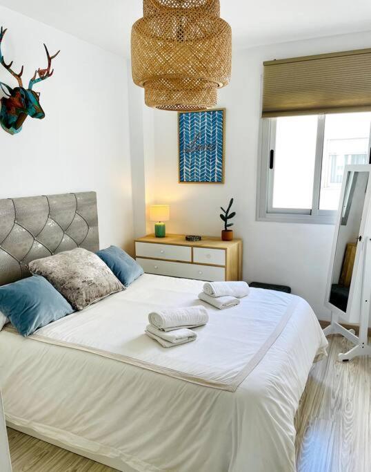 Magnifique Duplex Avec Terrasse Proche De La Plage 马拉加 外观 照片