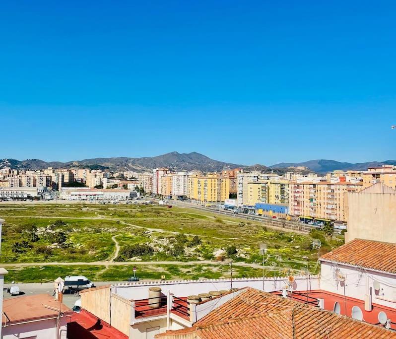Magnifique Duplex Avec Terrasse Proche De La Plage 马拉加 外观 照片